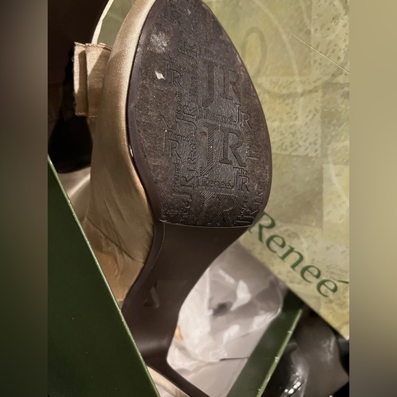 J. Renee Heels - Picture 6 of 6